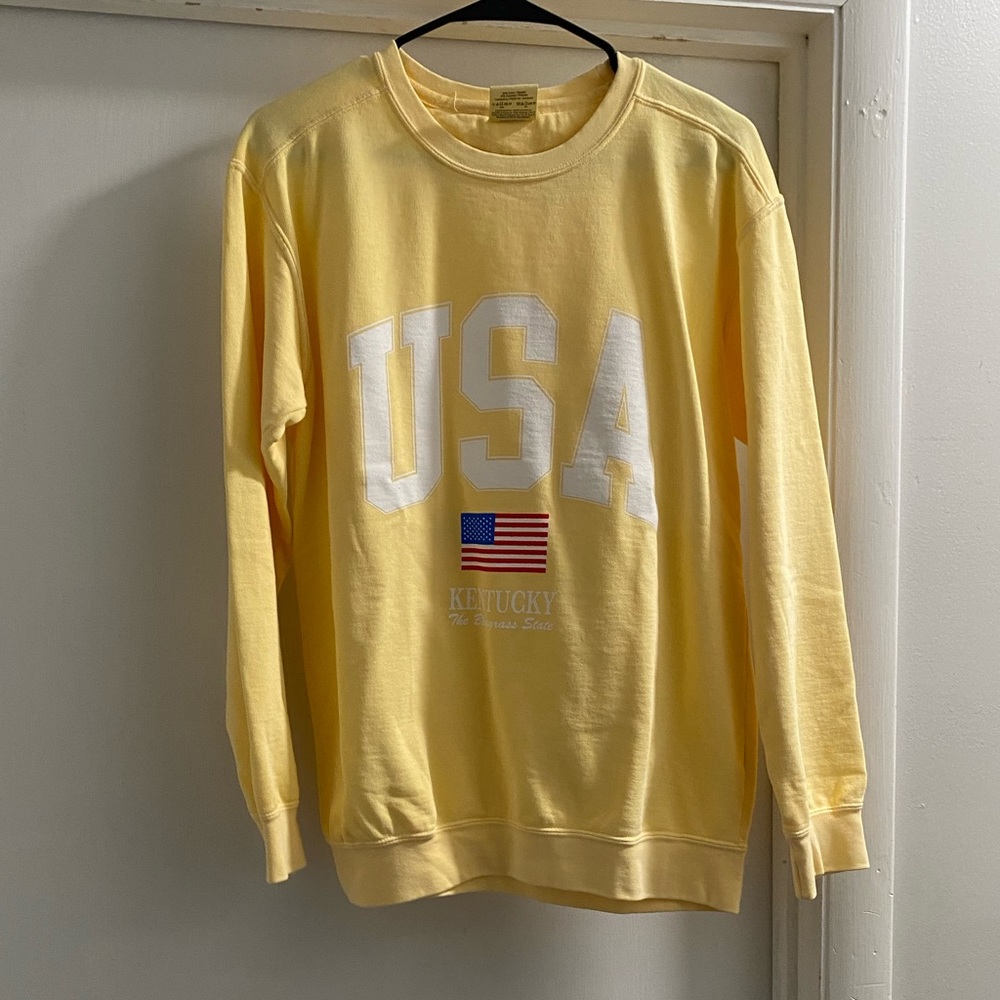 Women’s USA, size Small, Crew neck sweatshirt! Never worn!